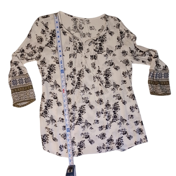 NWT Sonoma White With Navy Blue Flowers Women's Blouse - Picture 6 of 13